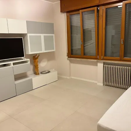 Holiday Home Parma パルマ