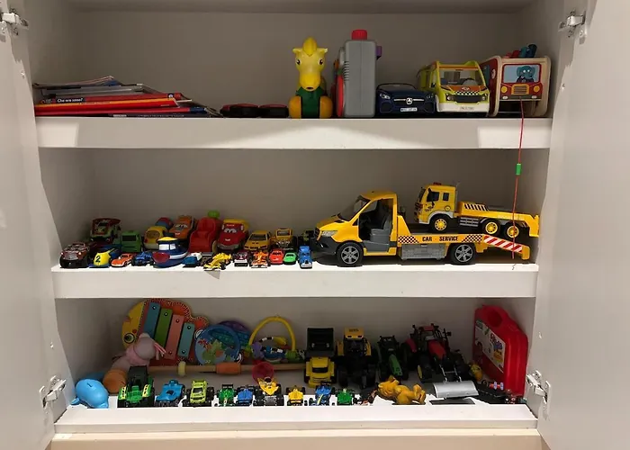 Holiday Home Parma アパート パルマ